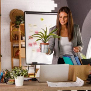 The Love Central - 5 Steps to Prepare for a Career Change in the New Year The Love Central - An employee setting up her office