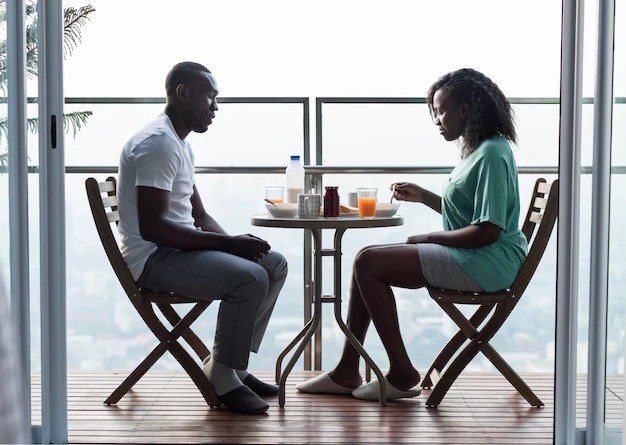 The Love Central - Navigating In-Law Relationships: Tips for Balancing Boundaries and Love The Love Central -