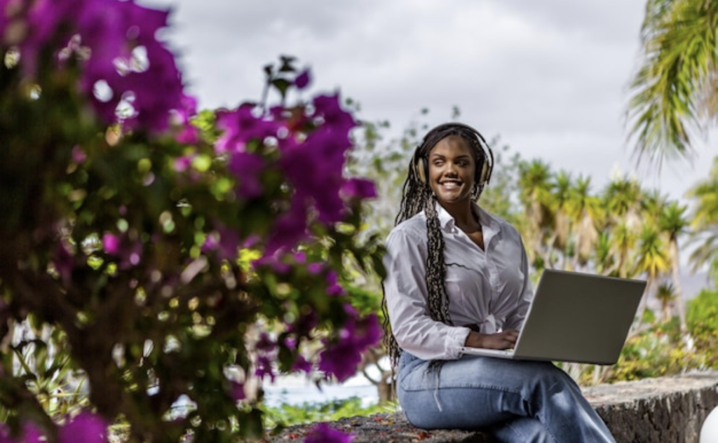 The Love Central - Remote Work Revolution 2 The Love Central -