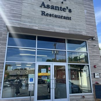 The Love Central - Top 5 Ghanaian Restaurants in New York City for Authentic Flavors The Love Central - Asante’s Restaurant (Teaneck, NJ — near NYC area)